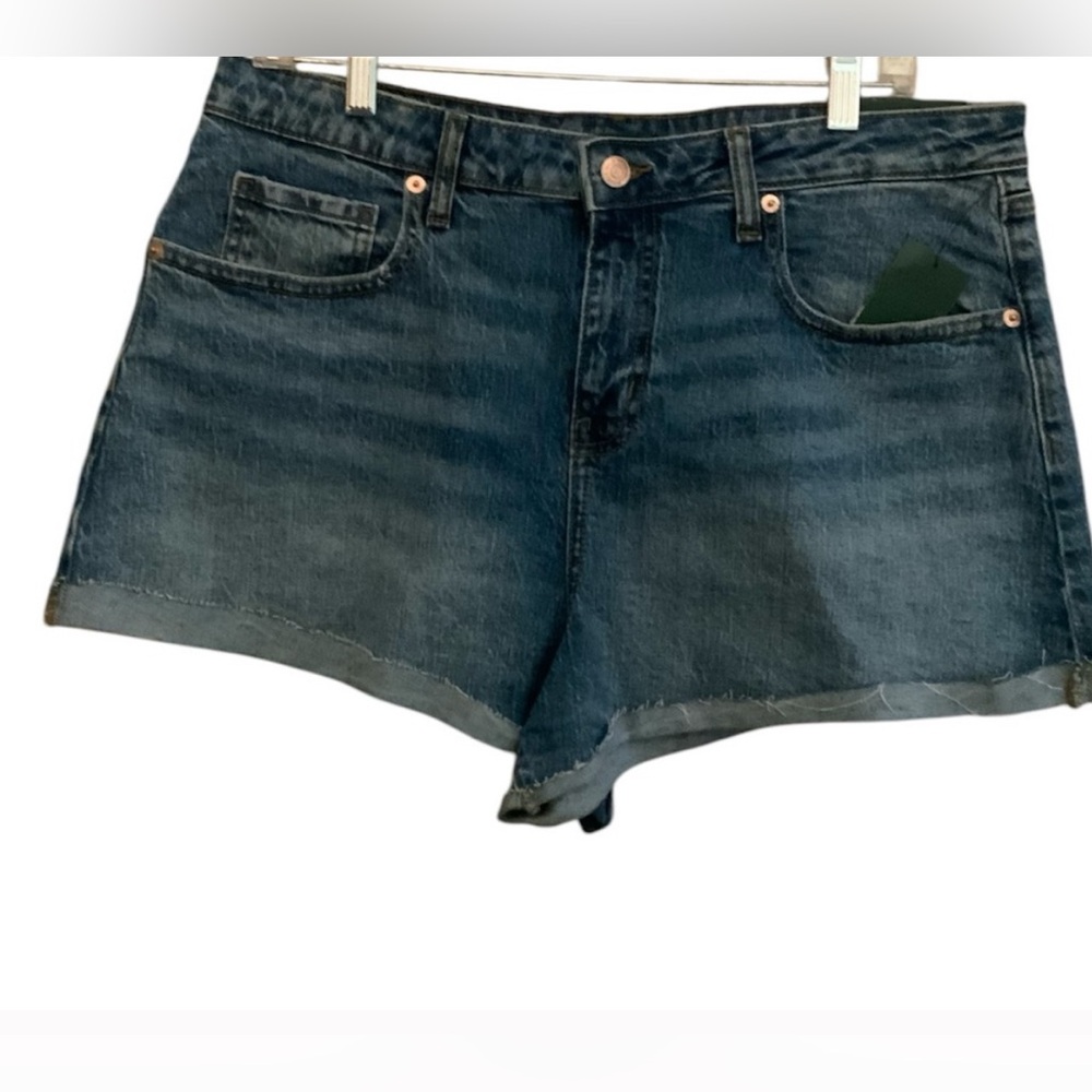SH41 Wild Fable Size 14 NWT Blue Denim Shorts